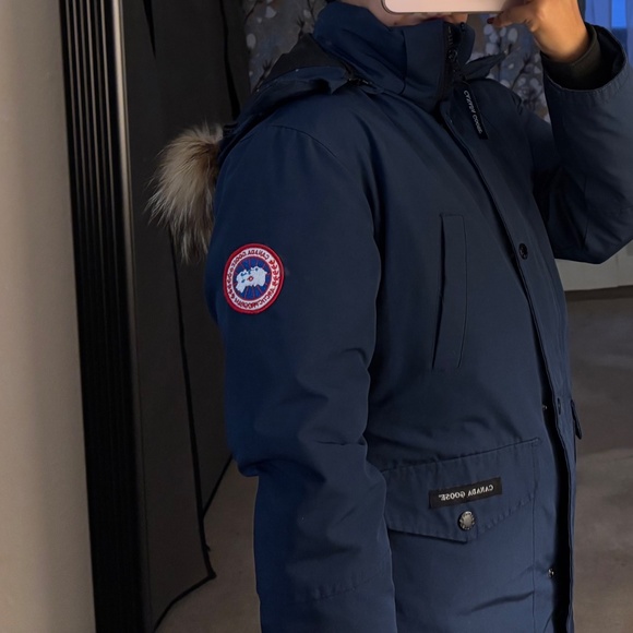 winter coat - Picture 3 of 7